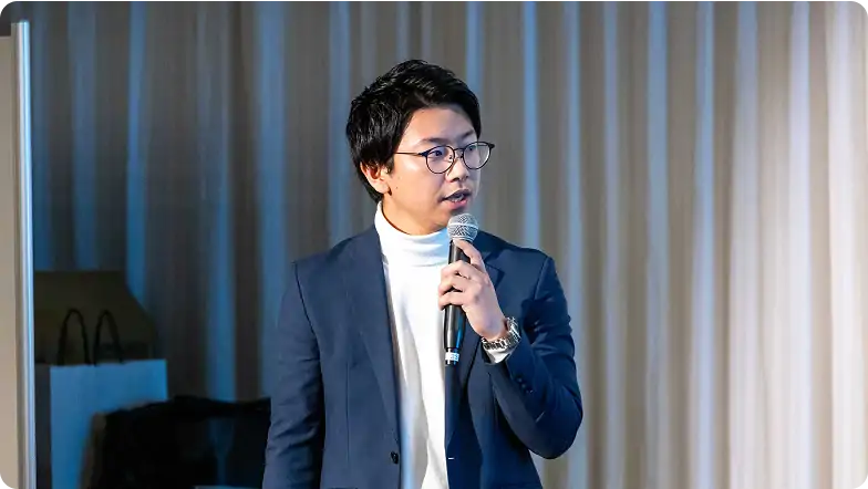 社内イベント 人物画像